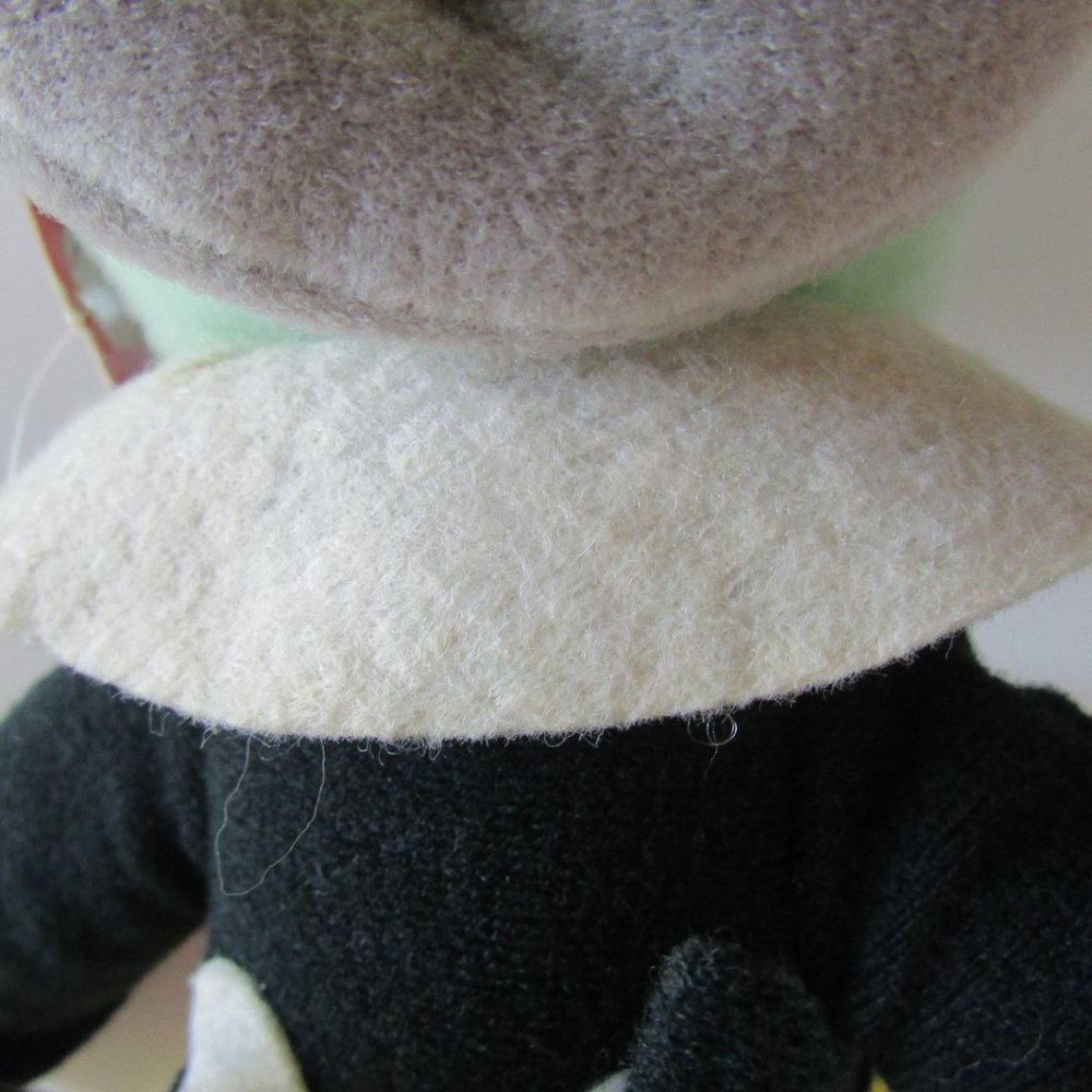 JIMINY CRICKET w/ umbrella Disney 8" tall sitting PLUSH Stuffed Animal - Picture 10 of 17